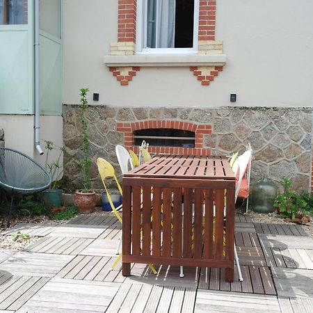 Domaine Du Pavillon Gite 15 Personnes Issy-l'Eveque Εξωτερικό φωτογραφία