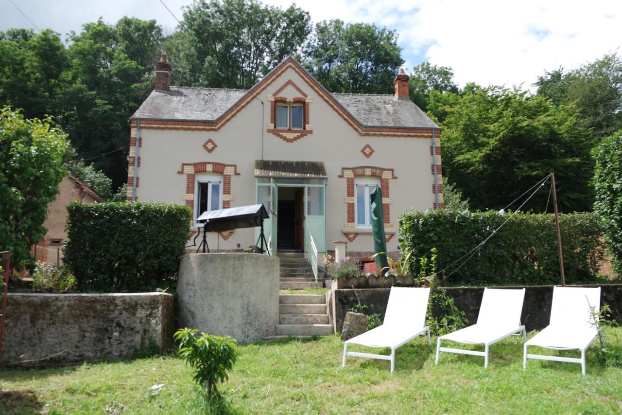 Domaine Du Pavillon Gite 15 Personnes Issy-l'Eveque Εξωτερικό φωτογραφία