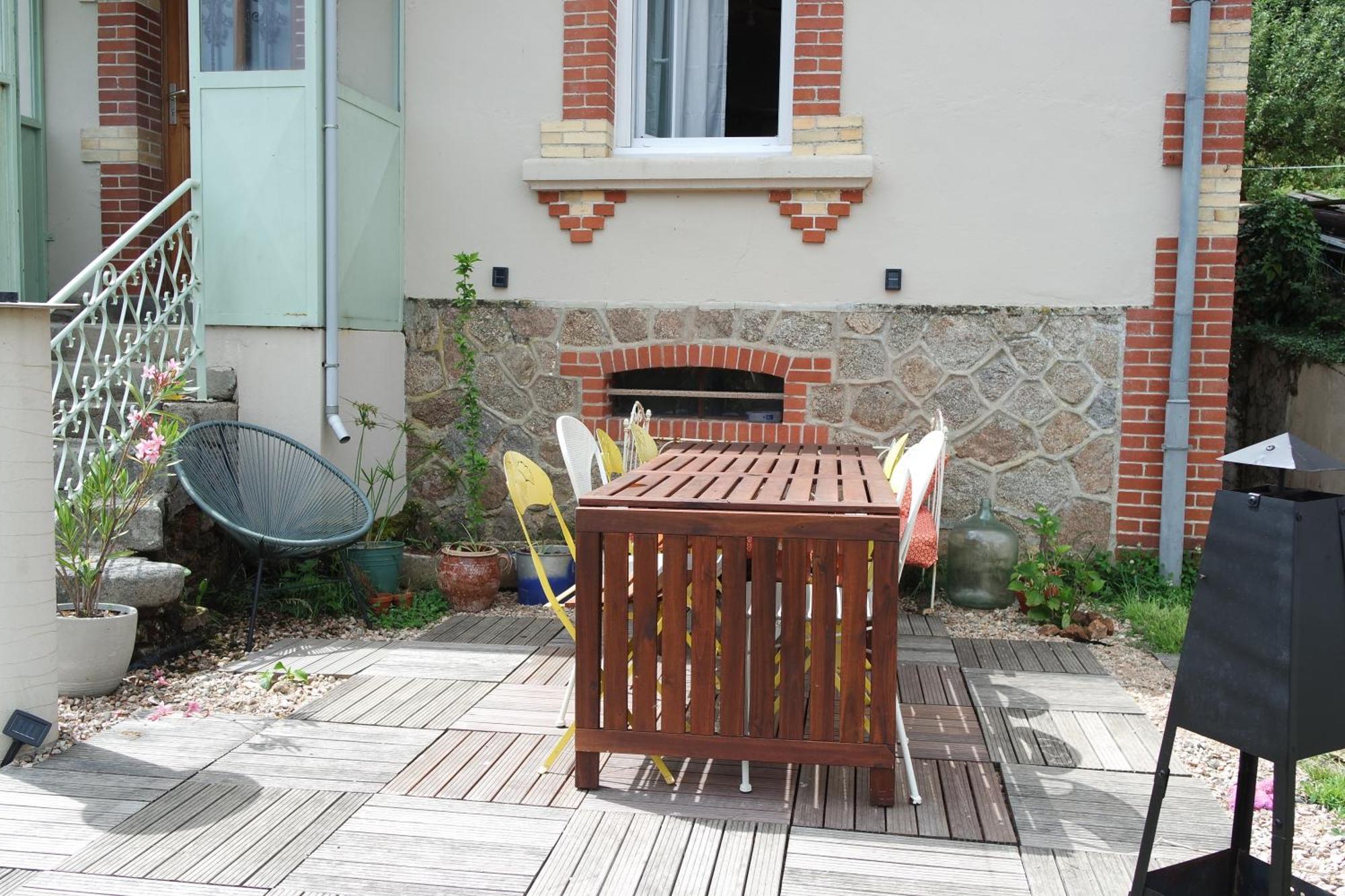 Domaine Du Pavillon Gite 15 Personnes Issy-l'Eveque Εξωτερικό φωτογραφία